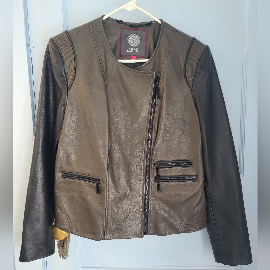 Vince Camuto Two Toned Olive/Black Genuine Leather Jacket Size L